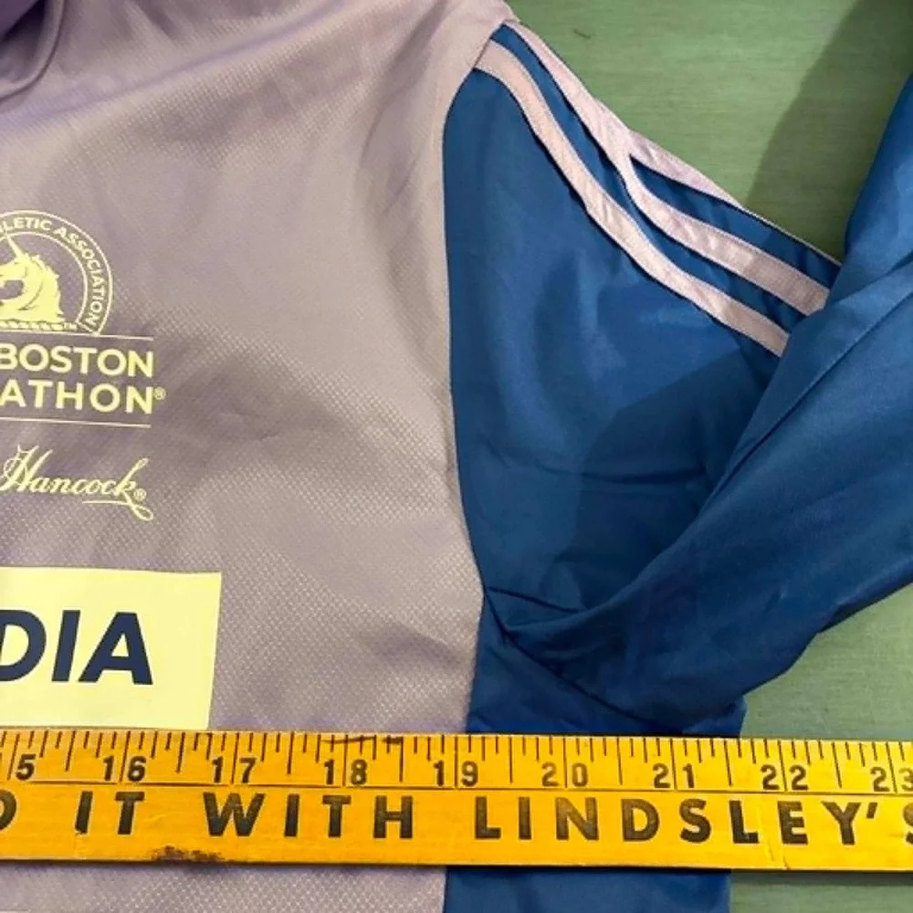 Adidas 2022 Boston Marathon Media Jacket Mens M Purple Blue Running